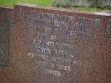 image of grave number 907321